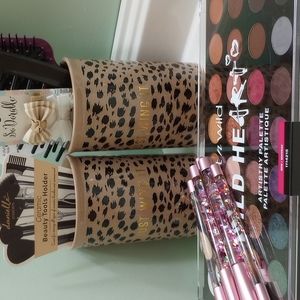 New Ceramic Beauty Tool Holder